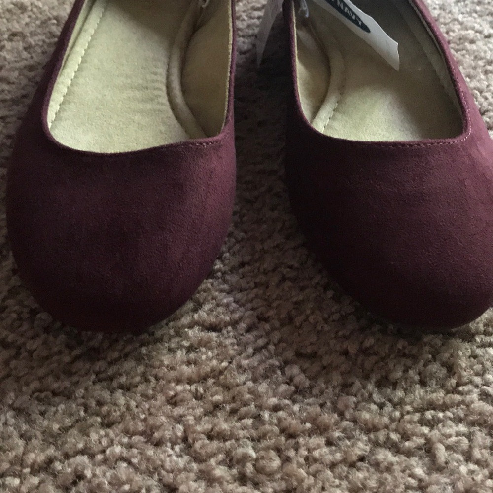 Flats - Picture 2 of 4